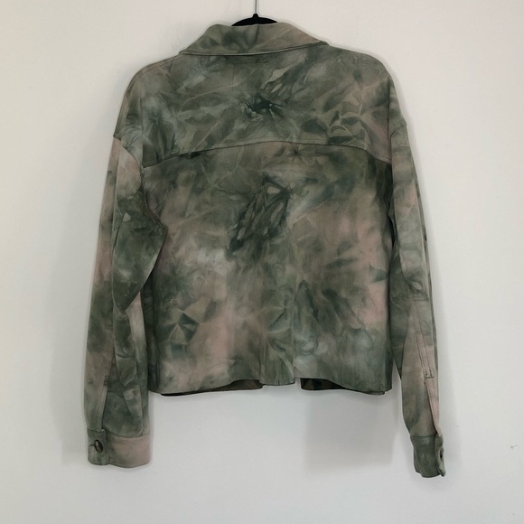 Black Label By C’EST TOI Green Tie Dye Raw Hem Swede Cropped Jacket Size Large - Picture 3 of 7